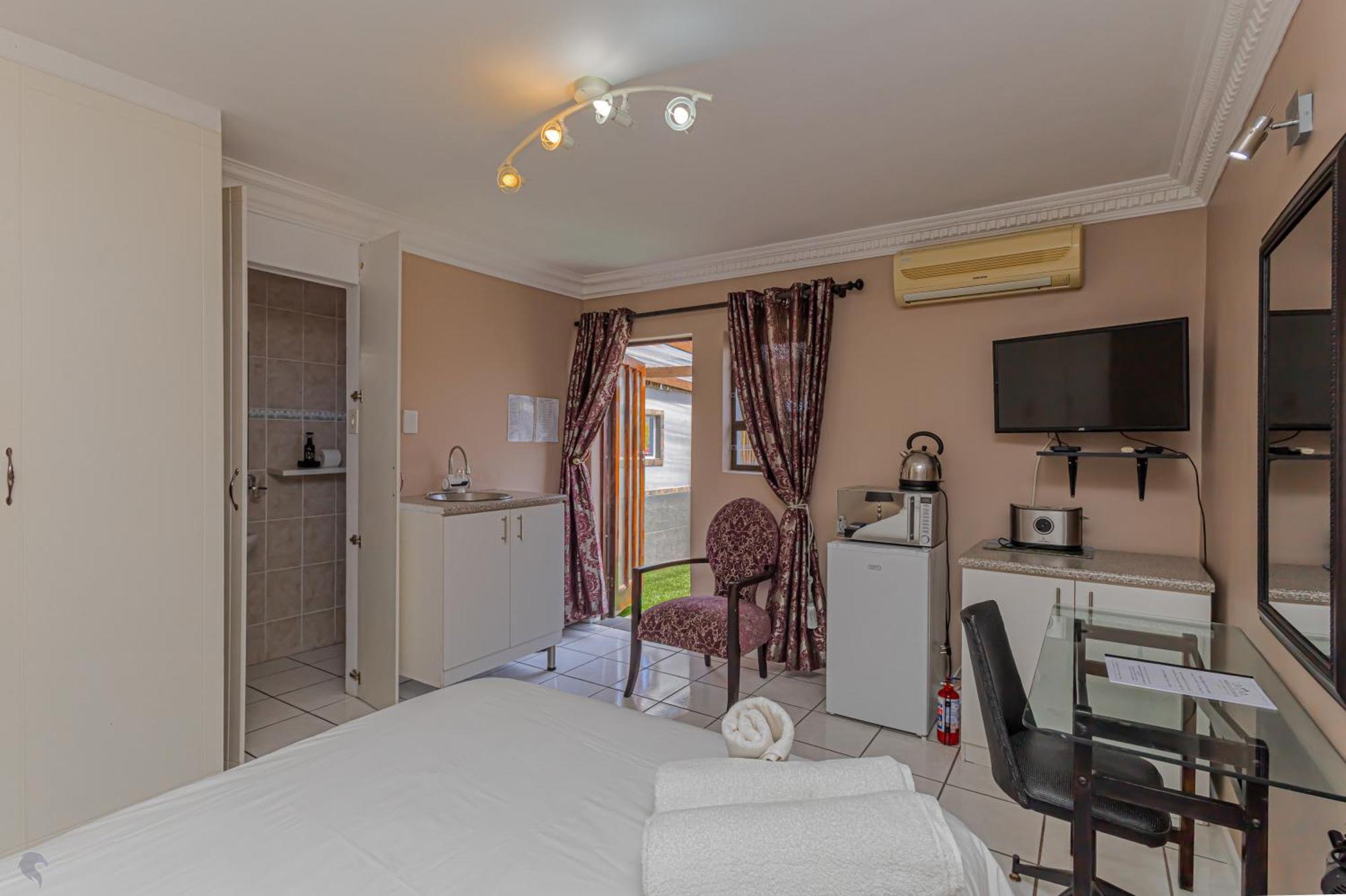 Holiday Guest House 랑게바안 외부 사진